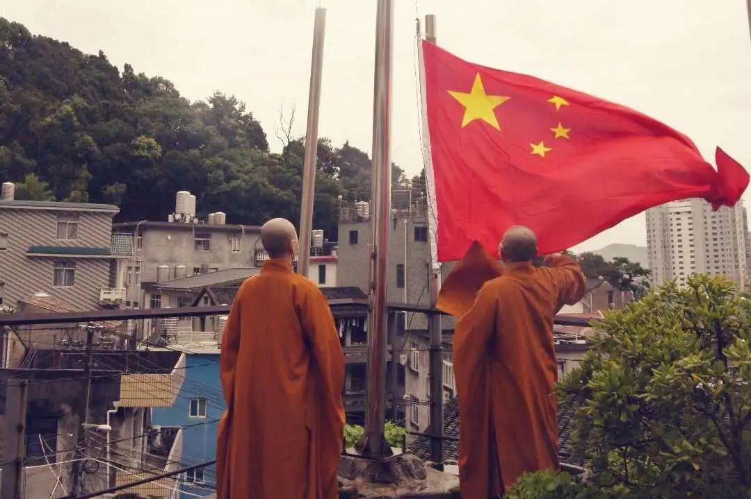 泸州龙马潭: 巧手“剪”出年味儿