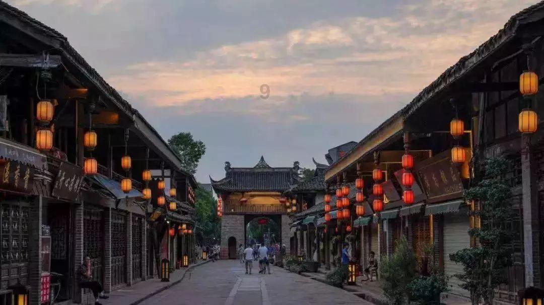 沉香手串哪家正宗?4大要素带你入门